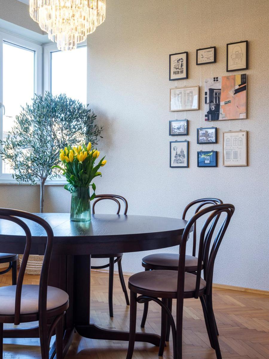 Tyzenhauz Grand Apartaments Kraków Rum bild
