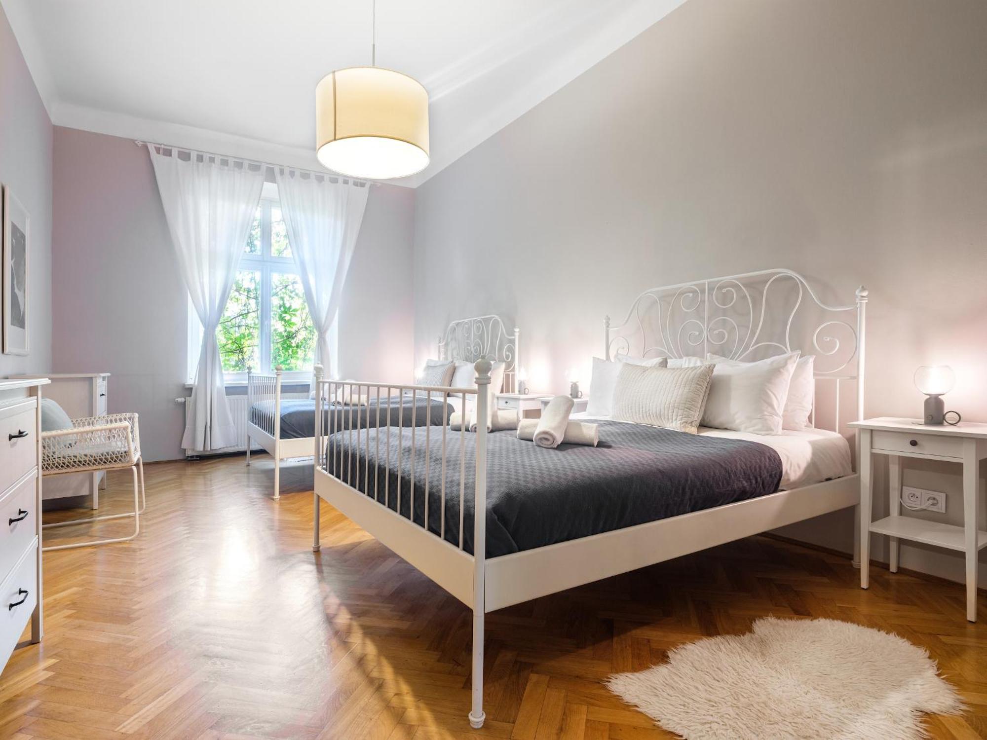 Tyzenhauz Grand Apartaments Kraków Exteriör bild